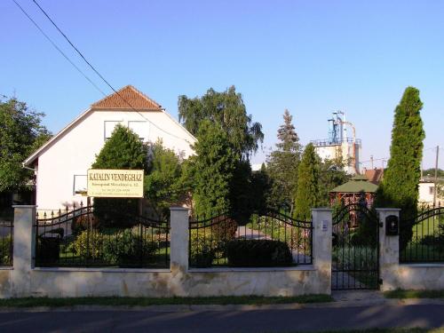 Katalin vendégház — hotel in Sarospatak