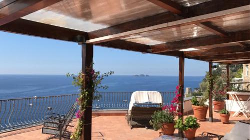 Suite Antimo Casa Scibetta — 4-Star Luxury Hotel in Positano, Italy