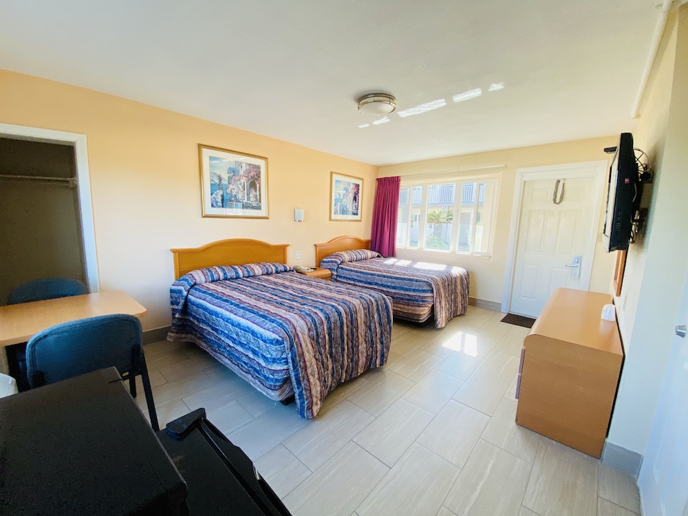 A1a Super Inn - photo 7