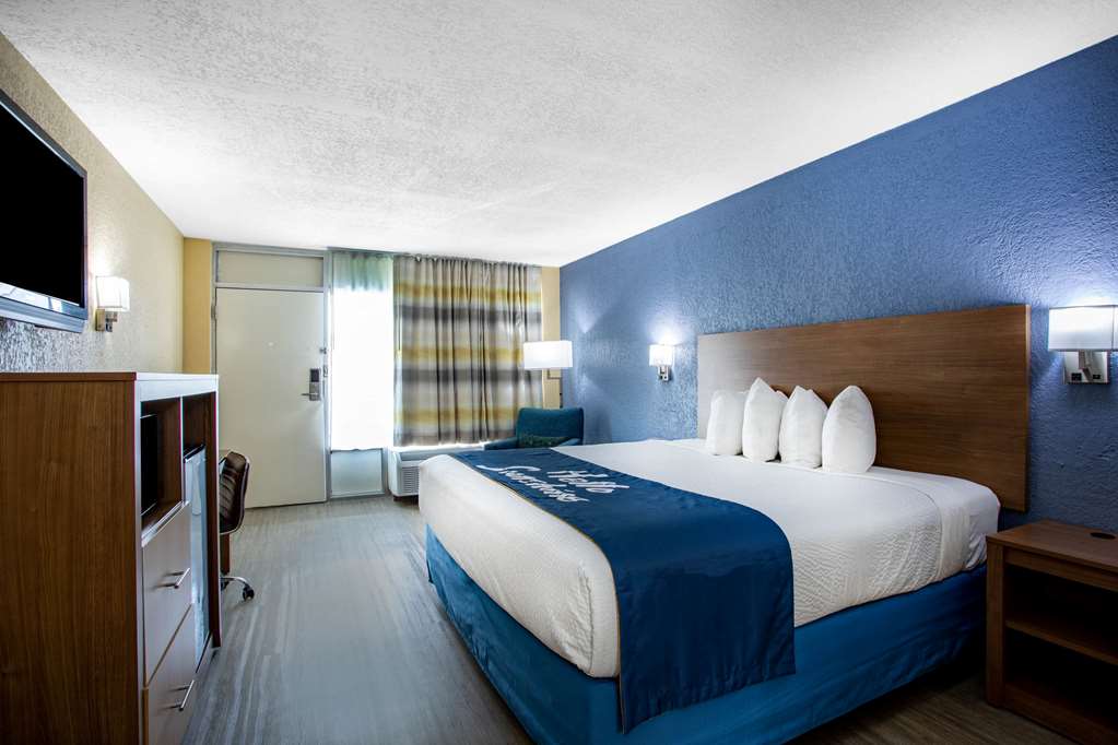 Days Inn by Wyndham Apopka Orlando - photo 13