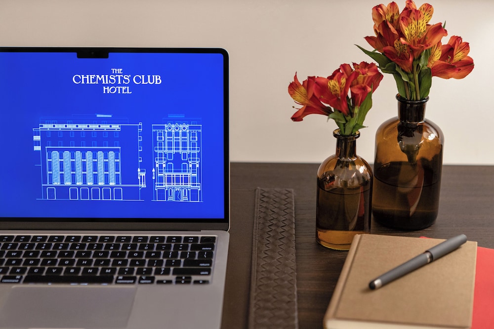 The Chemists Club Hotel - photo 14
