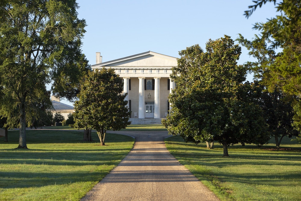 The Berry Hill Resort & Conference Center — hotel in South Boston