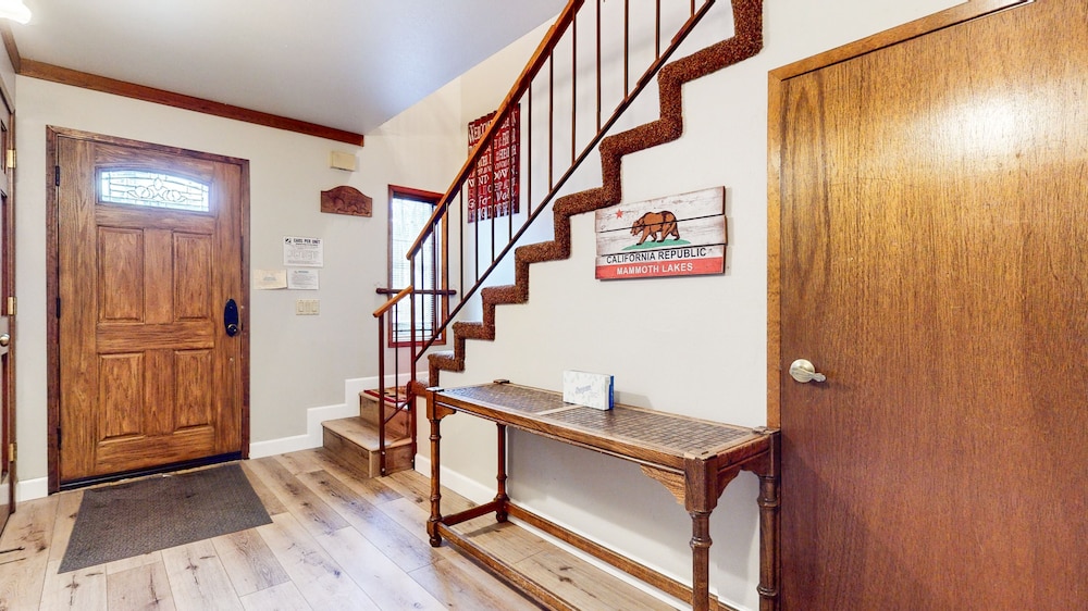 Mammoth Pines #02 in Mammoth Lakes, United States