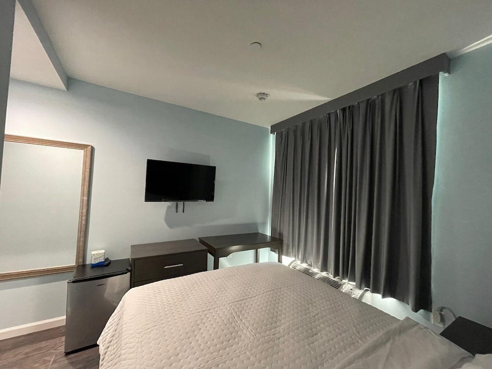 Thatford Hotel — Brooklyn — photo 4