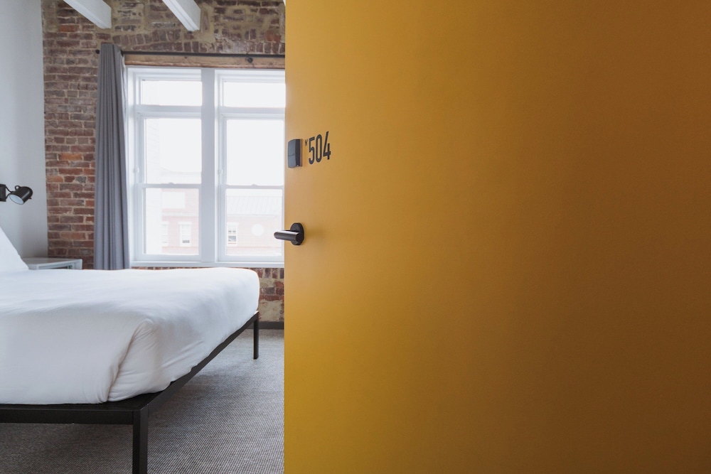 Hotel Hive - photo 48