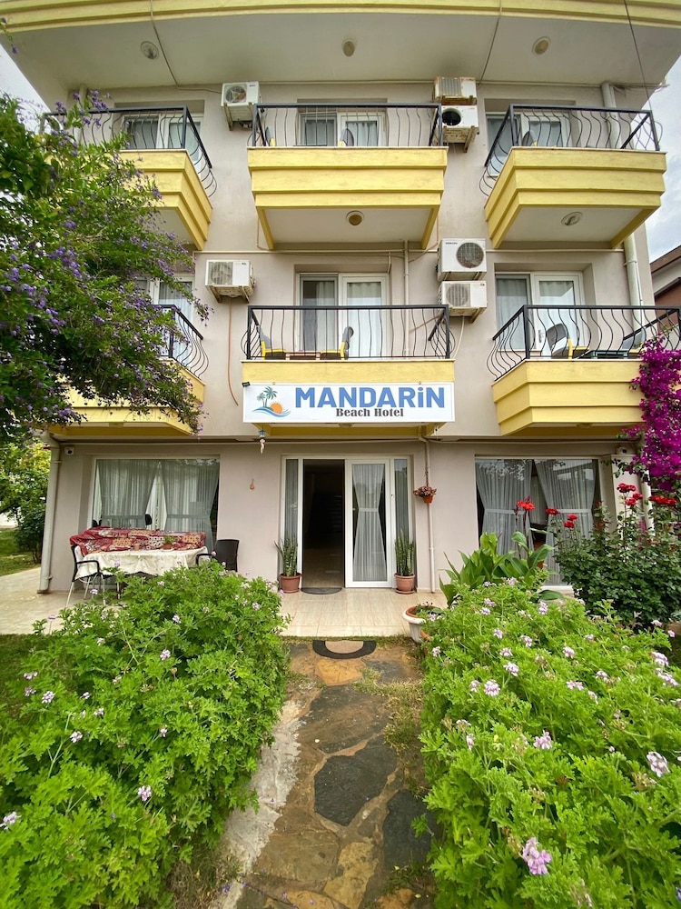 Mandarin Beach Otel in Menderes, Turkey