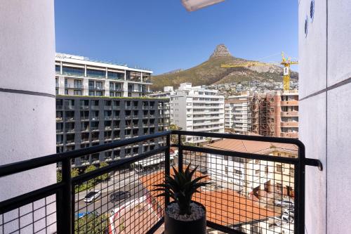 Flamingo 705 Sea Point Studio Aprt