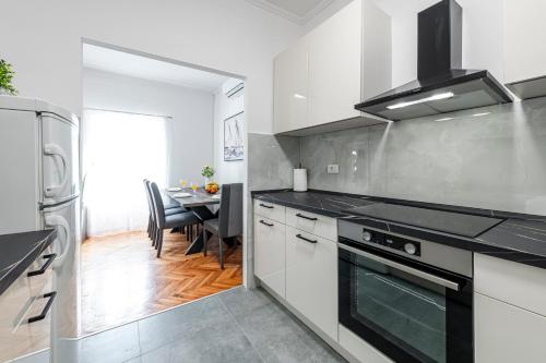 Vera Apartments