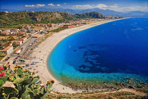 Paradiso sul mare in Milazzo, Italy