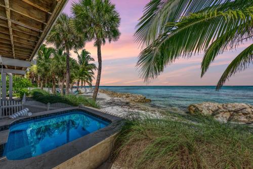 Dolphin Tales 836 S Bay — Anna Maria — photo 4