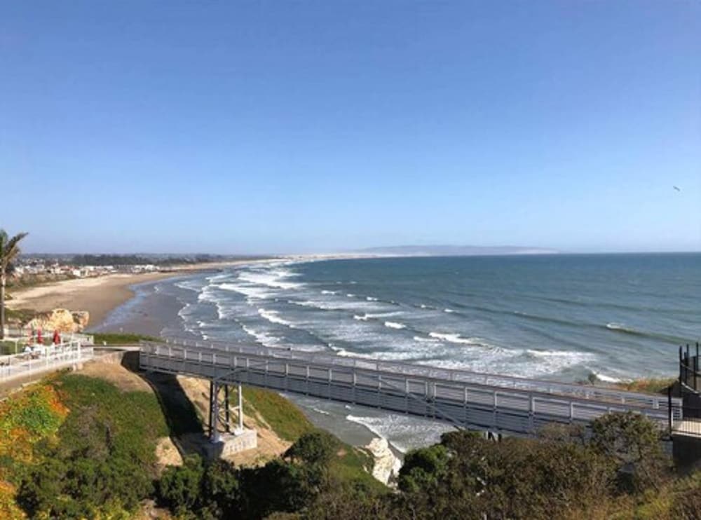 Pismo Lighthouse Suites - photo 27