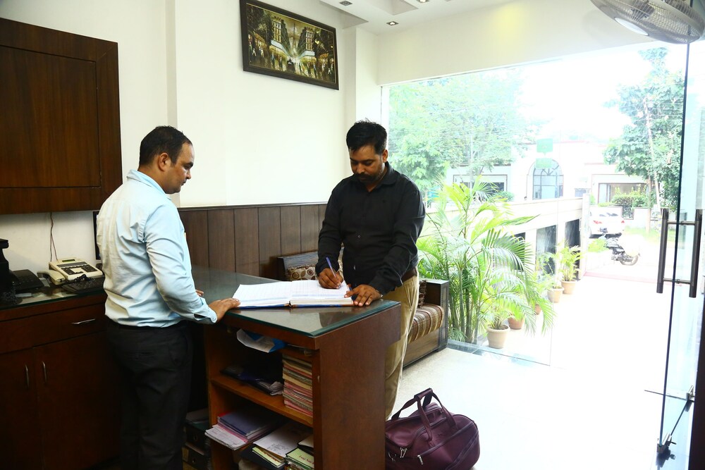 Smart Inn 1
