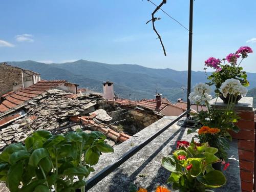 Holiday Home Casa Sylvie by Interhome — 4-Star Luxury Hotel in Lucinasco, Italy