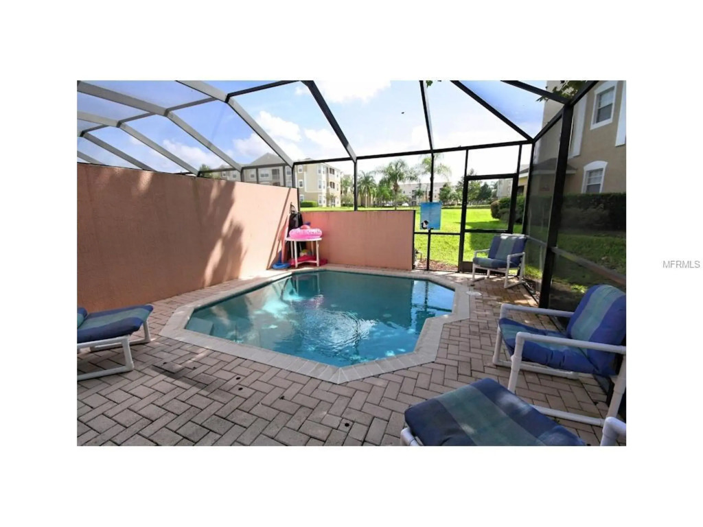 3 Bedroom 3 Bath Townhouse in Gate Resort townhouse - photo 3