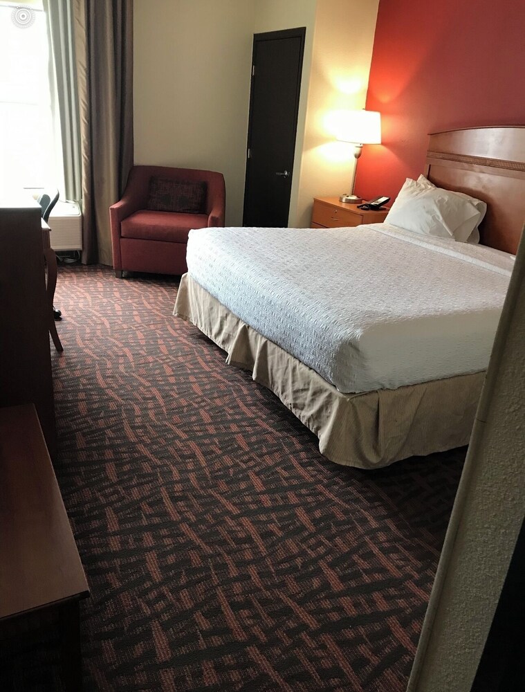 Spark by Hilton Dayton Fairborn - photo 7