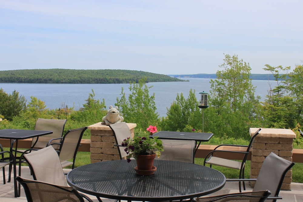Holiday Inn Express Munising Lakeview by IHG - photo 43