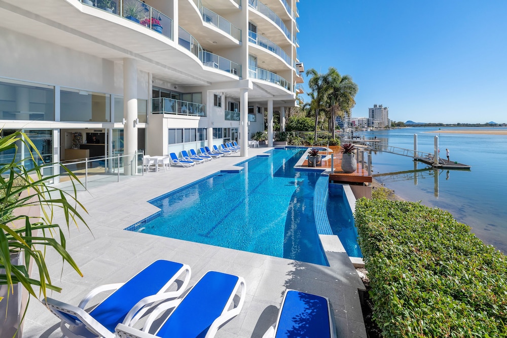 The Duporth Riverside — 4-Star Luxury Hotel in Maroochydore, Australia