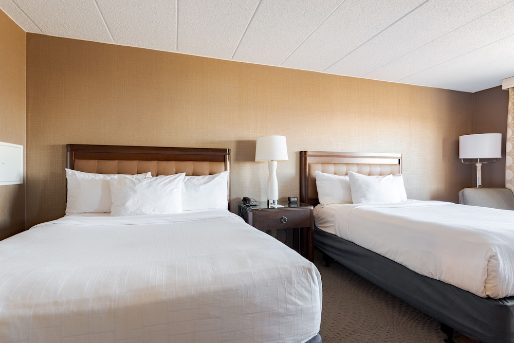 Wyndham Omaha West Dodge - photo 12