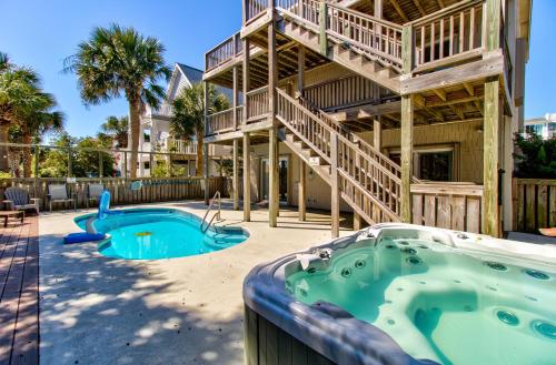 Atlantic Views by Carolina Beach Realty in Kure Beach, United States
