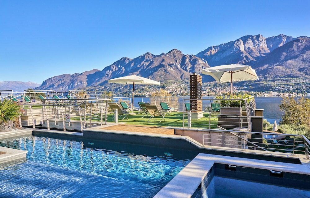 Villa Vittoria with private heated pool & shared sauna Bellagio Village Residence — 4-Star Luxury Hotel in Vassena, Italy