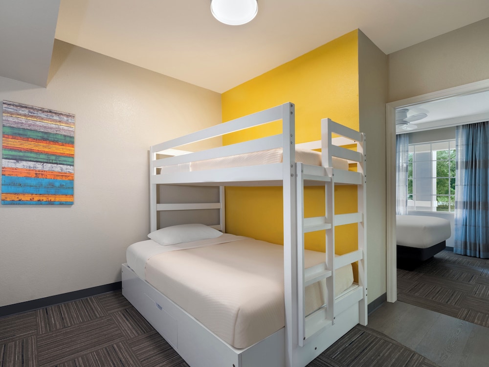 Holiday Inn Resort Orlando Suites Waterpark by IHG - photo 4