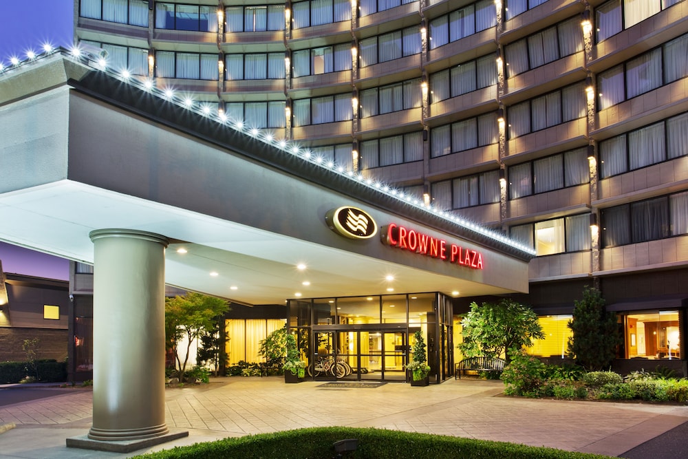 Crowne Plaza Portland Downtown Convention Center by IHG in Portland, United States