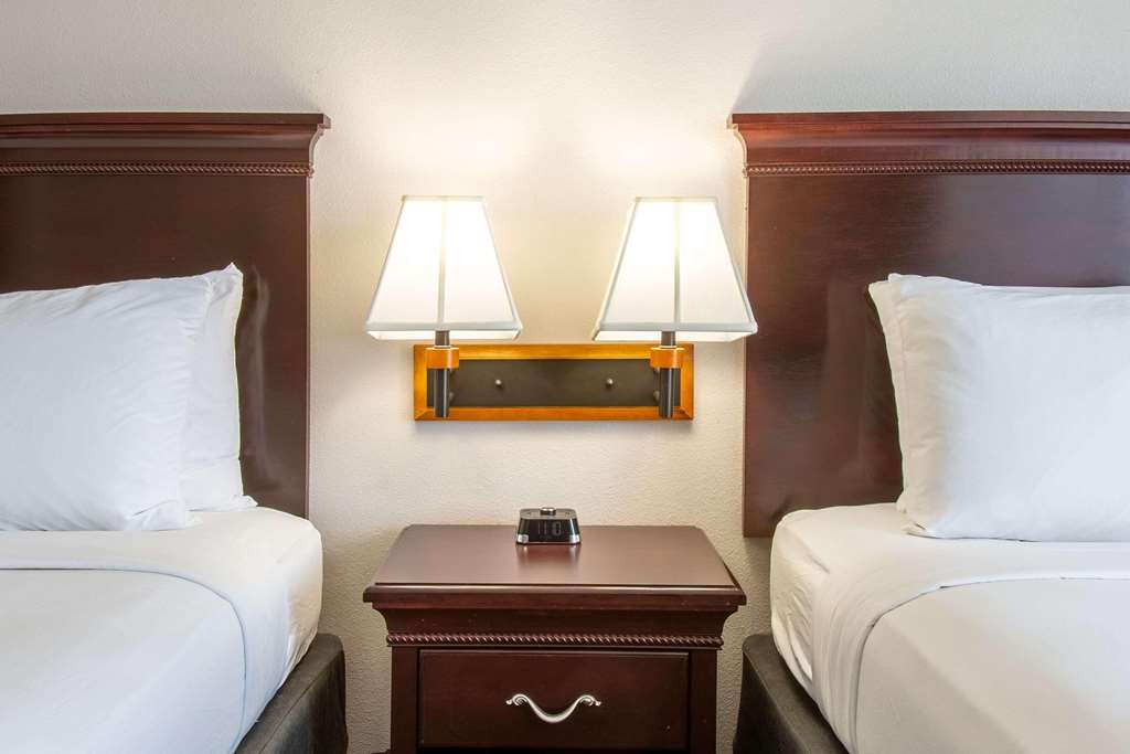Country Inn & Suites by Radisson Tucson City Center AZ - photo 14