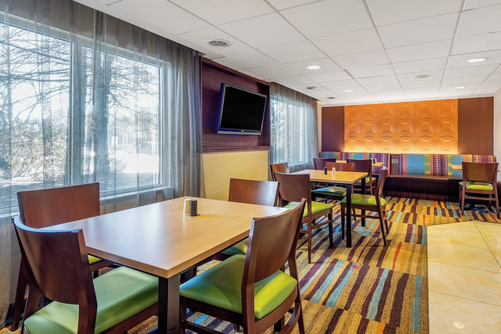 Fairfield by Marriott Inn & Suites Portland Maine Airport - photo 17