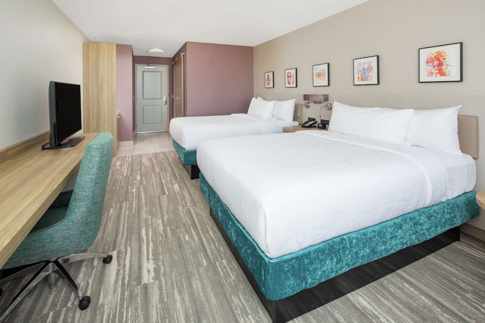 Hilton Garden Inn Surprise Phoenix - photo 9