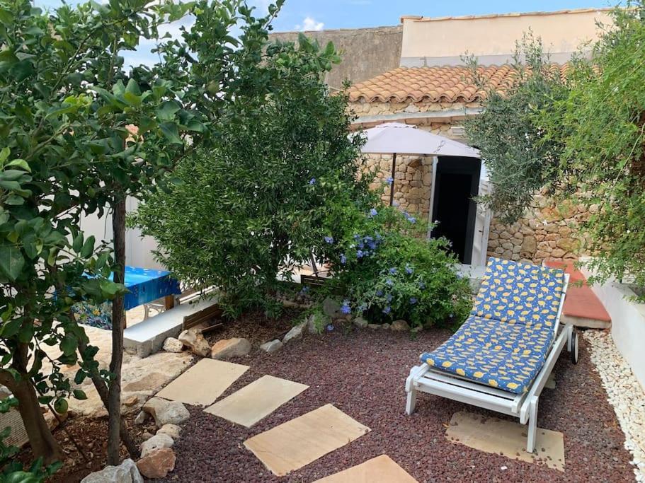 Scopello Finestra sul cortile in Scopello, Italy