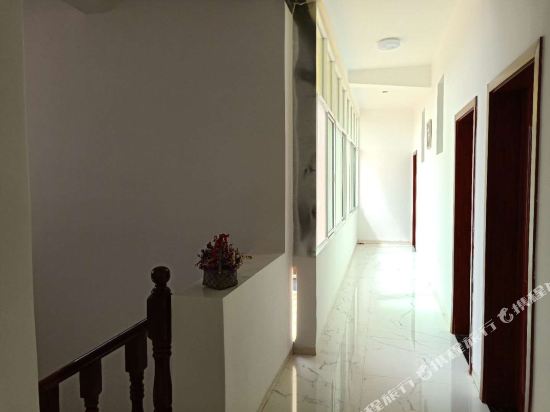 Xianghe Hotel — Unknown City — photo 4