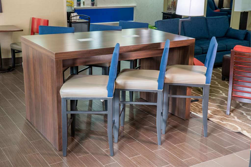 Comfort Inn Dickson - photo 8