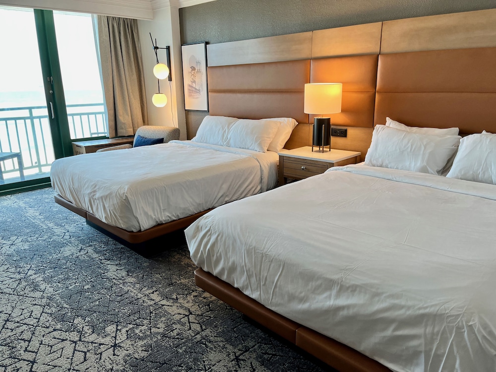 Sheraton Virginia Beach Oceanfront Hotel - photo 42