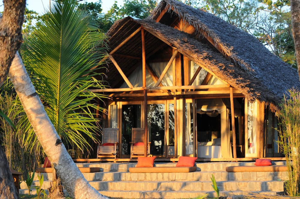 Princesse Bora Lodge & Spa — 4-Star Luxury Hotel in Ambodifotatra, Madagascar