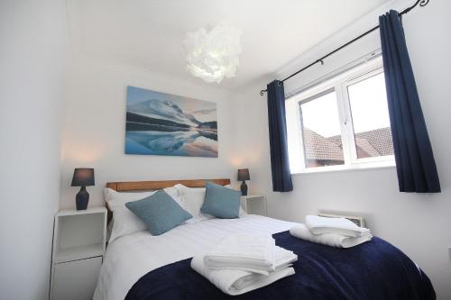ChiPad Mono Quality City Centre Apartment with free parking space — 4-Star Luxury Hotel in Chichester, United Kingdom