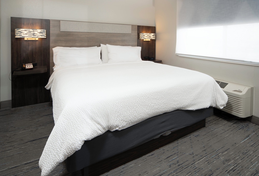 Holiday Inn Express Hotel & Suites Canyon by IHG - photo 34