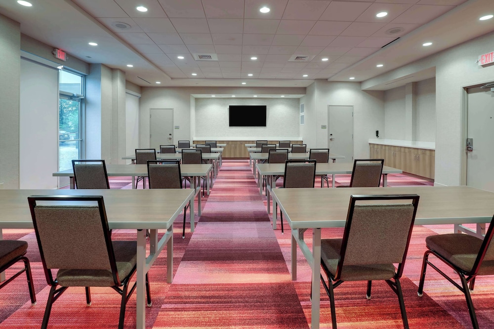 Home2 Suites by Hilton Sanford - photo 59