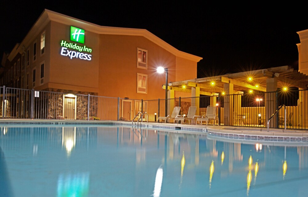Holiday Inn Express Sierra Vista by IHG - photo 18