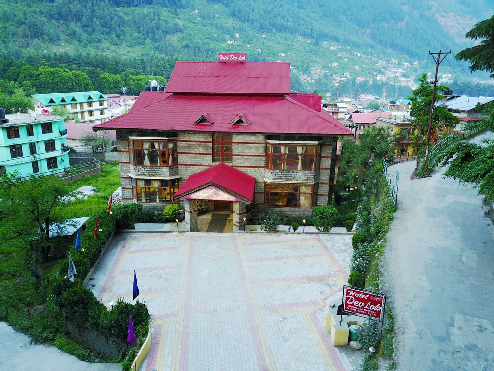 Hotel Devlok - carbon neutral hotel in Manali