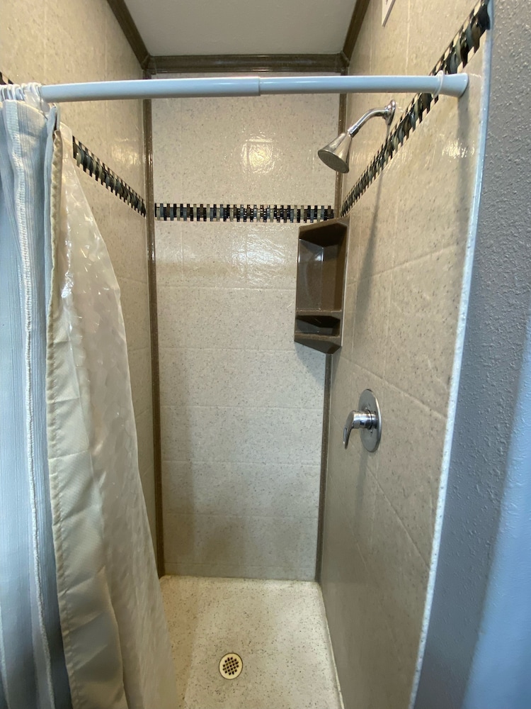Burge Hotel - photo 11