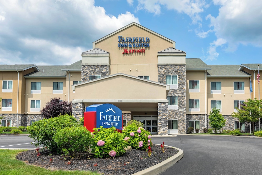 Fairfield Inn & Suites by Marriott Slippery Rock - photo 2