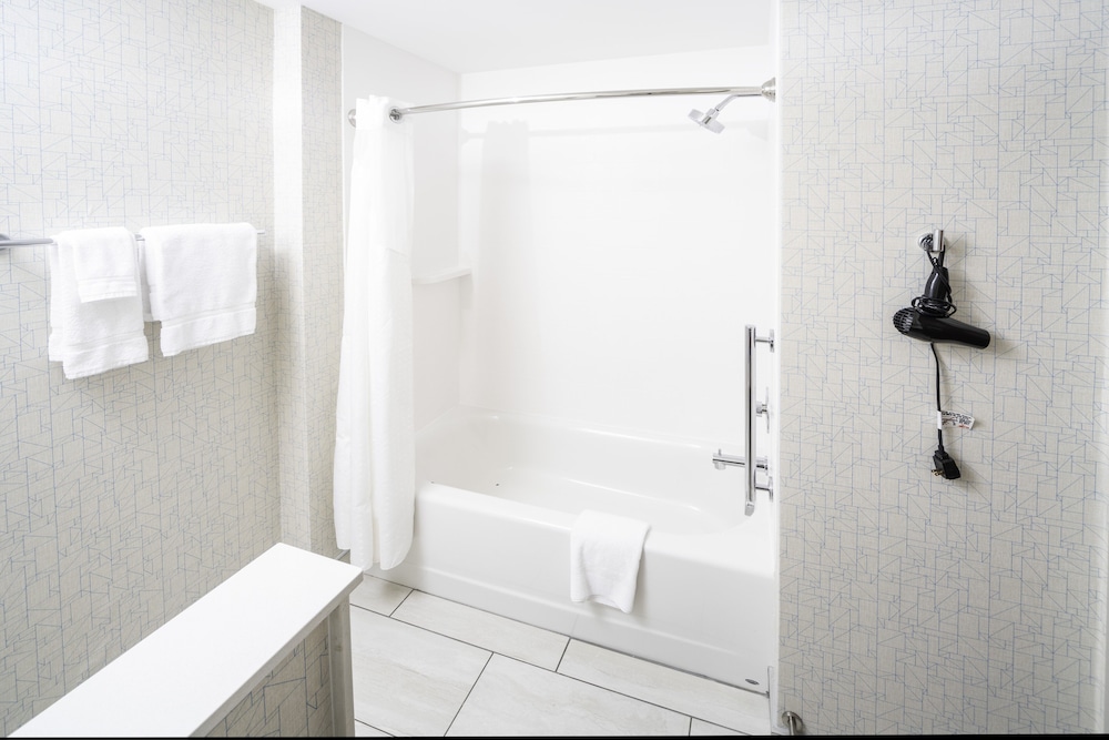 Holiday Inn Express & Suites Rock Hill by IHG - photo 26