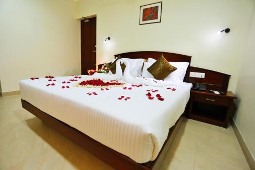 Hotel White City — Alwaye — photo 4