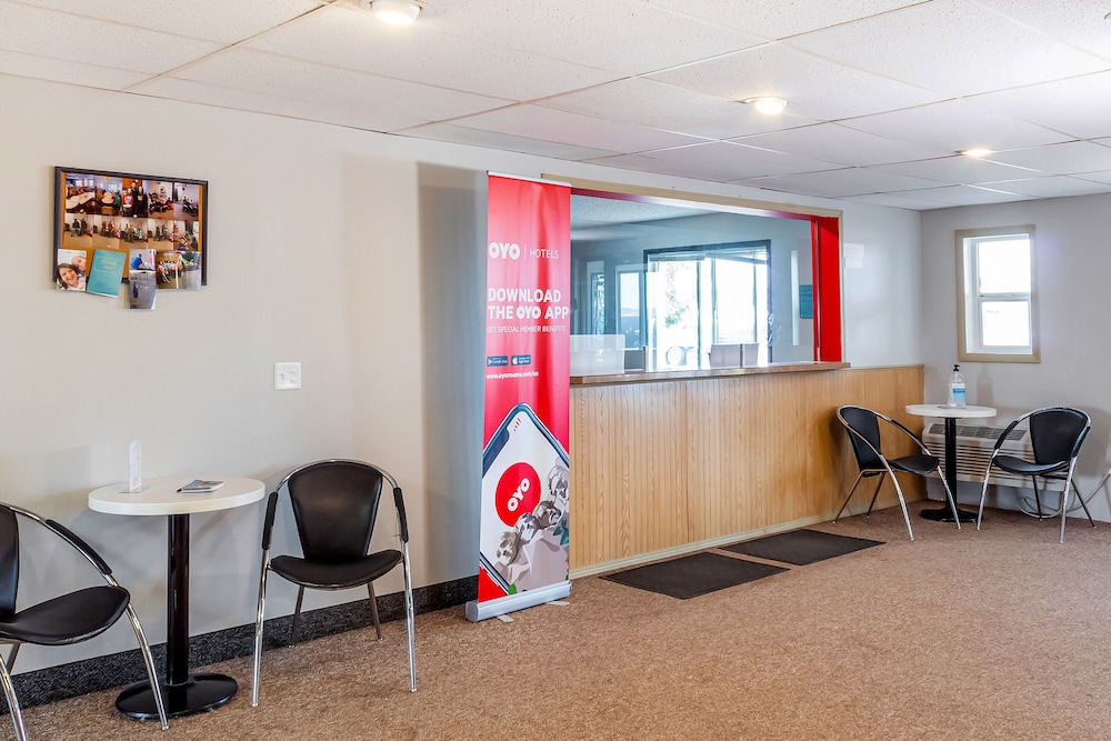 Oyo Hotel Shelby Mt Hwy 2 & I 15 - photo 4