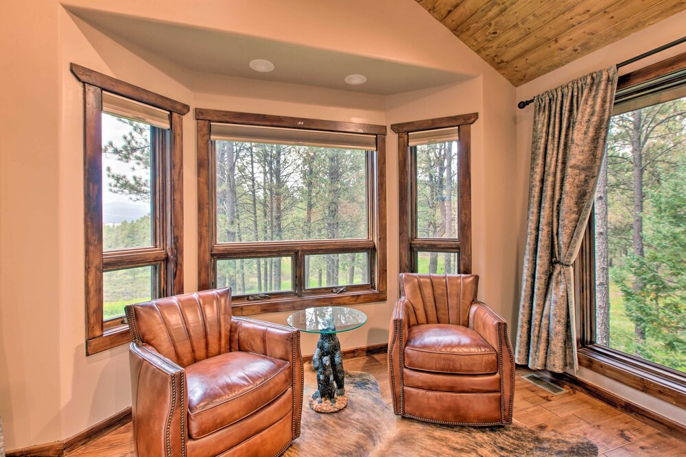 Blue Spruce Cabin with Hot Tub And Resort Amenities - photo 20