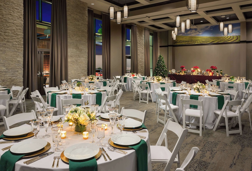 Hampton Inn & Suites Napa - photo 48