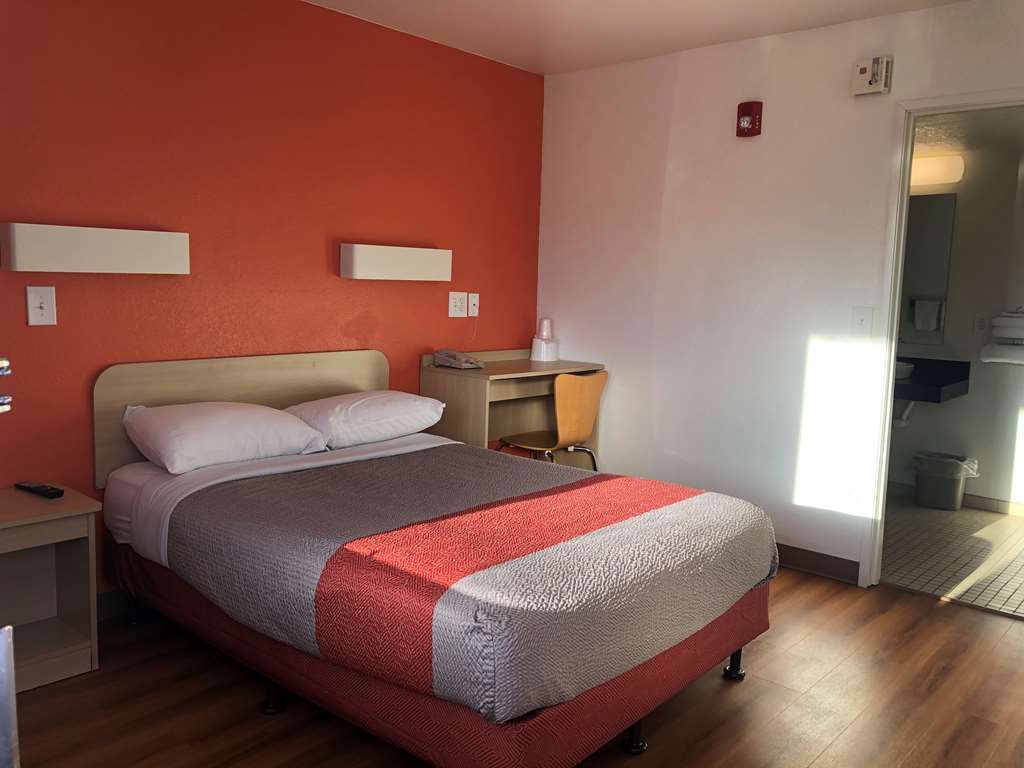 Motel 6 Goodlettsville TN Nashville - photo 6