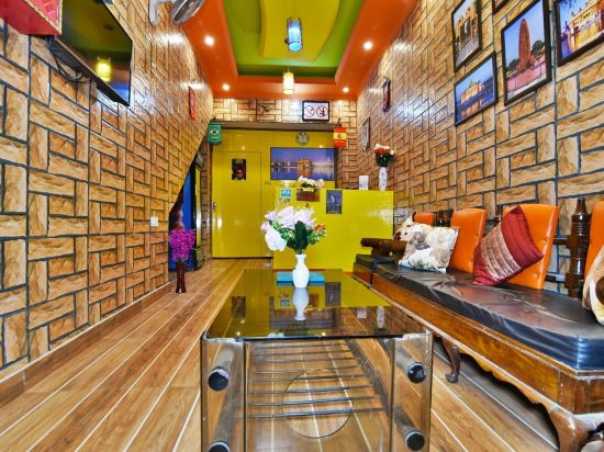 Hotel Interior/Public Areas