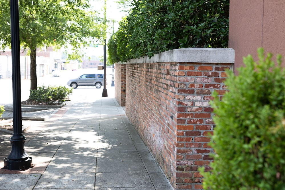 The Bleckley Inn - photo 44