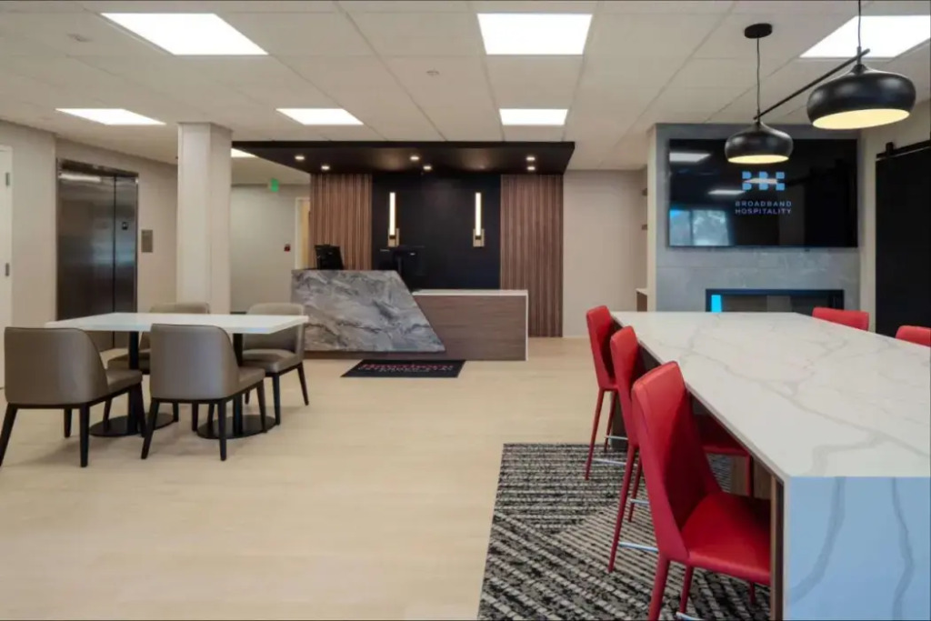 Hawthorn Extended Stay by Wyndham Jackson Alpine - photo 11